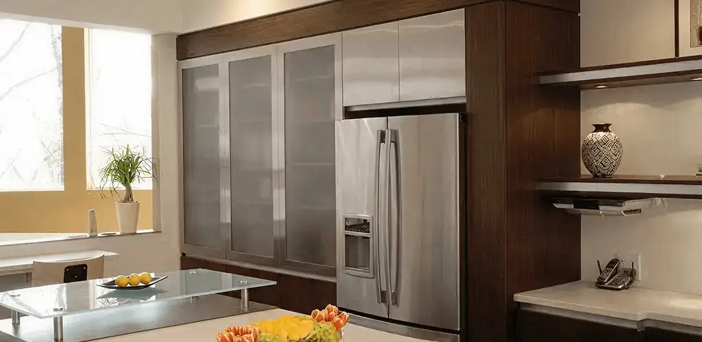 Cabinet door replacement and modern kitchen cabinet upgrade in Pembroke Pines, FL